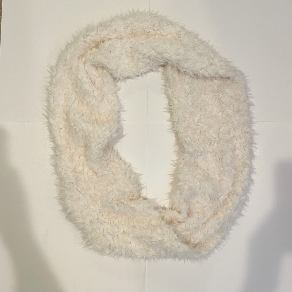 White fuzzy circle scarf